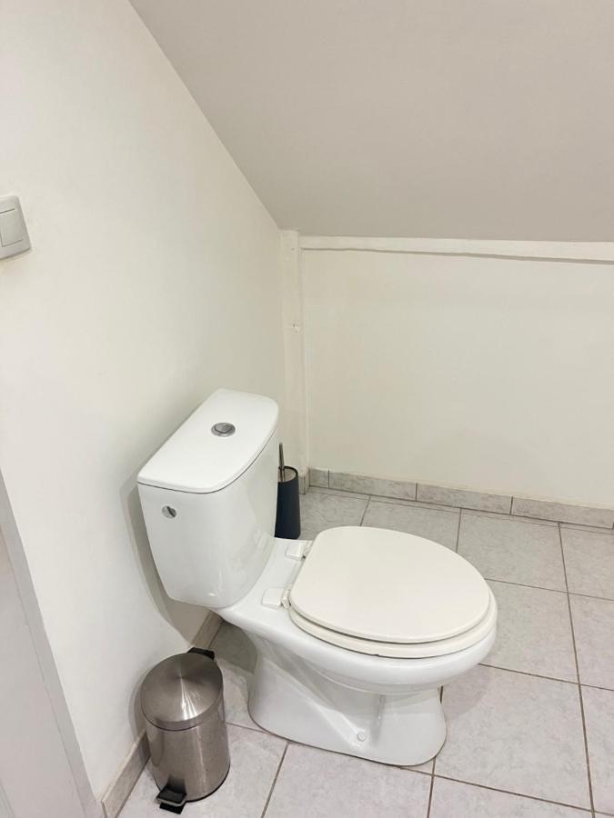 Ecu : Superbe Appartement Avec Exterieur Remeš Exteriér fotografie